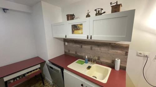 Køkken eller tekøkken på Maison de village proche de Margalef