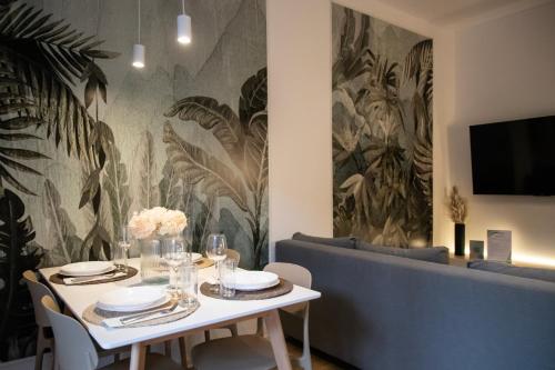 Coin salon dans l'établissement ELIOS LIVING - Modern comfort, private parking, near center & 200m from the beach