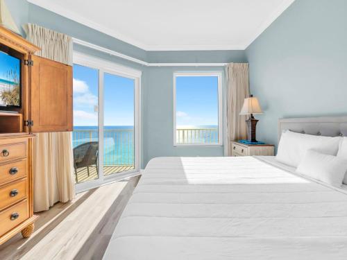 En eller flere senge i et værelse på Grandview East 1503