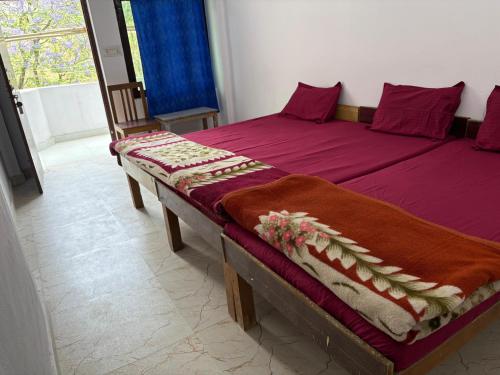 Φωτογραφία από το άλμπουμ του Khati's hotel σε Pīpalkoti