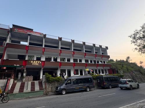 Φωτογραφία από το άλμπουμ του Khati's hotel σε Pīpalkoti