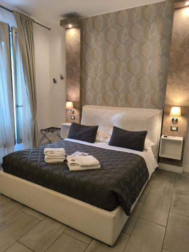 Castel Sant' Angelo Suites - Vatican - City center - Direct bus stop to and from Fiumicino Apt
