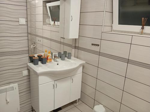 Fotografie z fotogalerie ubytování Apartmaji Divji vrt v destinaci Lendava