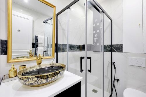 Luxury 2BDR 6P apartment - Arc de Triomphe