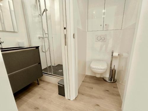 Brand-New 1 Bedroom Fully Refurbished