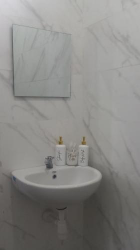 Ένα μπάνιο στο Villa Kopi Klotok