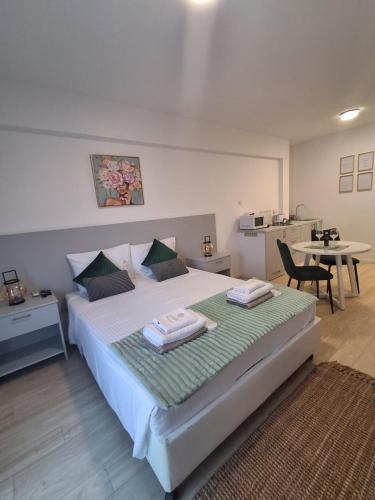 Lazuli City Center Studio 161 - 100 m from the beach