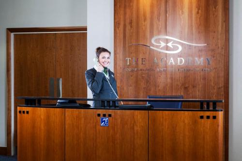 Holiday Inn Cardiff City Centre by IHG photo 31