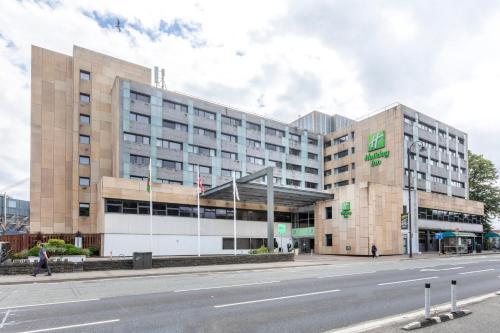 Holiday Inn Cardiff City Centre by IHG photo 62