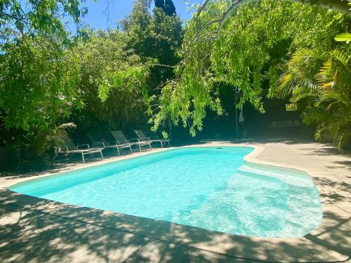 Cape Standard Guest House