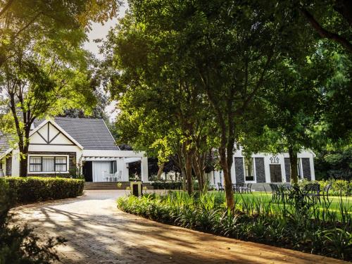 Κήπος έξω από το Gracia de Dios