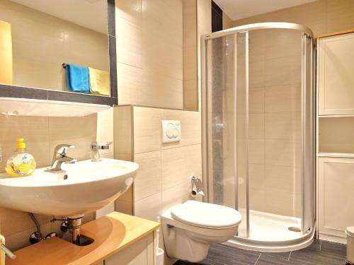 Apartment Saphir by Interhome