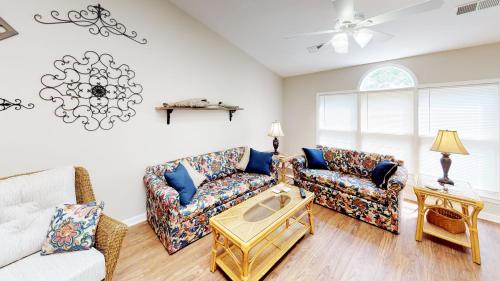 Posezení v ubytování Club Villas Unit 19C Villa