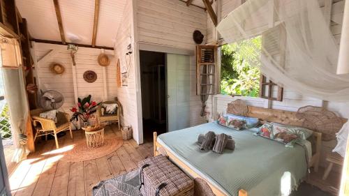 Svetainės erdvė apgyvendinimo įstaigoje Chalet de Dolé