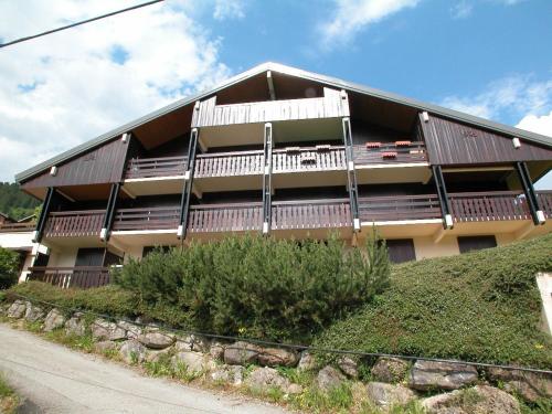 Spacieux appartement à Châtel avec terrasse ensoleillée
