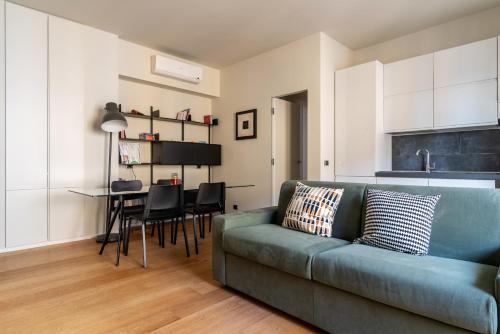 Fusetti Elegante Appartamento con Balcone in Zona Navigli