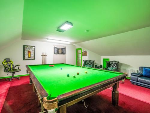 Τραπέζι μπιλιάρδου στο Holiday Home Benderloch by Interhome