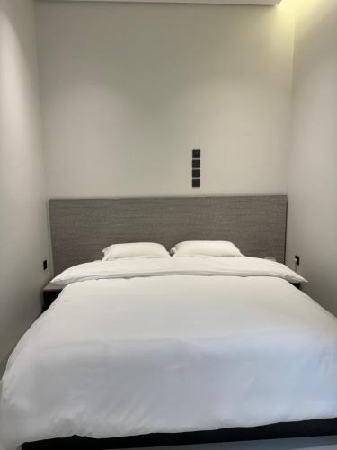 Photo de la galerie de l'établissement شاليهات روح الخبر 5 غرف نوم, à Khobar