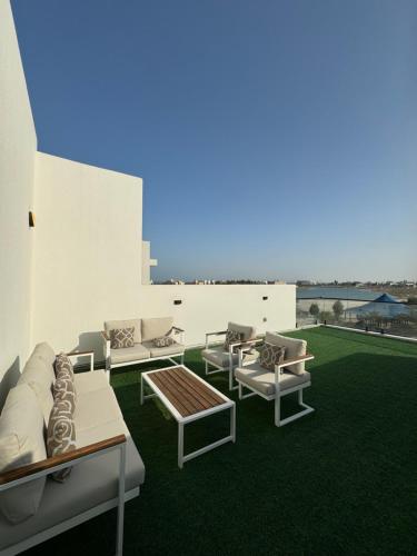 Photo de la galerie de l'établissement شاليهات روح الخبر 5 غرف نوم, à Khobar