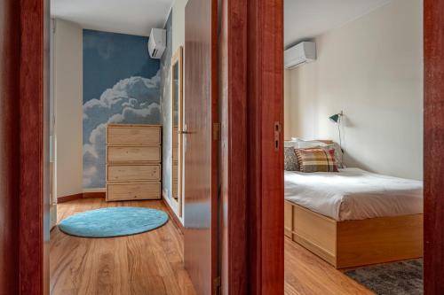 Jacaranda Elegant Stay in Prime Location - Lisbon