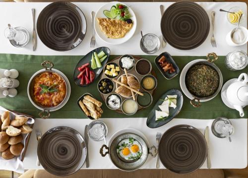 Φαγητό σε αυτό το ξενοδοχείο ή κάπου εκεί κοντά