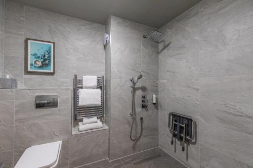 Koupelna v ubytování The Essex Golf & Country Club Hotel