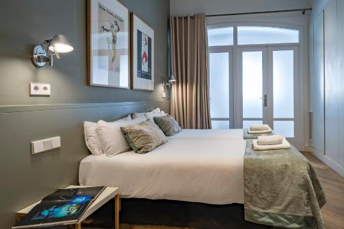 Habitat Apartments Rambla Deluxe