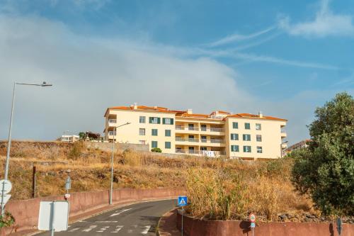 Caniço Horizon Apartment by Amazing Madeira