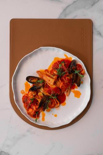 Mad i feriehuset eller i nærheden