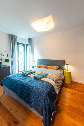 crespi terrace, private parking, a few steps from the metro