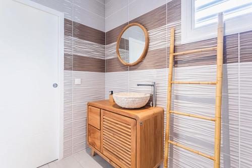 Ένα μπάνιο στο Hibiscus