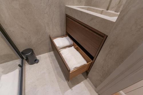 Ένα μπάνιο στο Architect Luxury Appartment - Marais