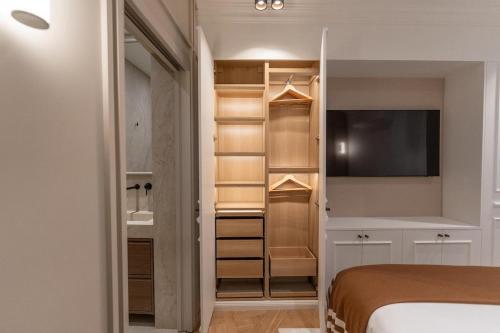 Ένα ή περισσότερα κρεβάτια σε δωμάτιο στο Architect Luxury Appartment - Marais