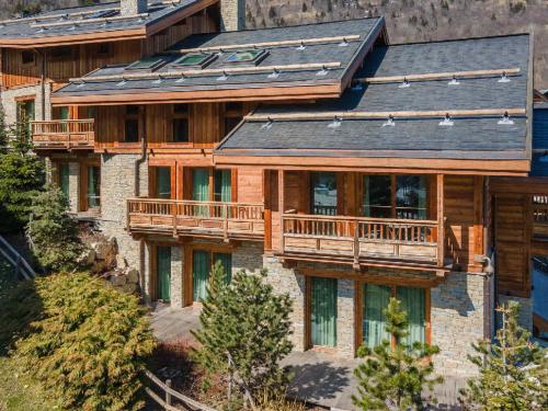 Chalet de luxe avec espace bien-être à Méribel, demi-pension incluse