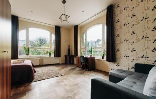 Un lugar para sentarse en SasOne & Sas Two & Sas HO