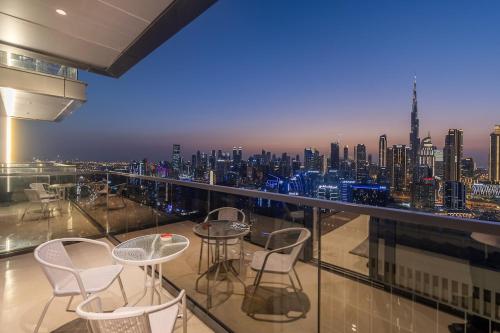 BLVD - Stunning Full Burj Khalifa Firework Views