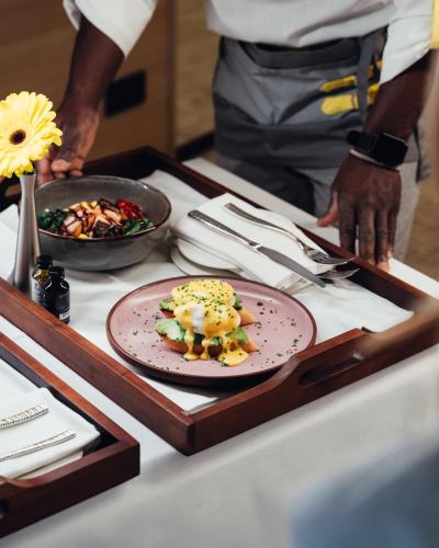 Mâncare la sau în apropiere de acest hotel