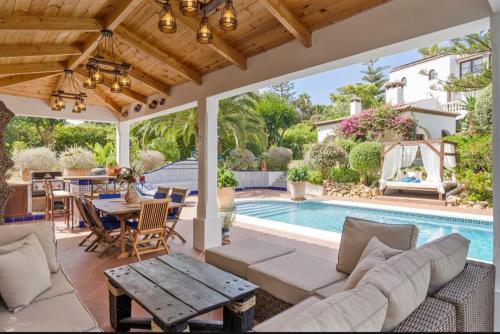 Unique Villa Calahonda