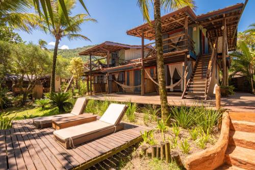 Κήπος έξω από το Pousada Canto Bravo