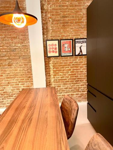 Madrid Rio 8 People 3 Bedrooms 3 Bathrooms 2 Patios Parking