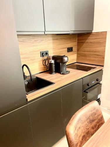 Madrid Rio 8 People 3 Bedrooms 3 Bathrooms 2 Patios Parking