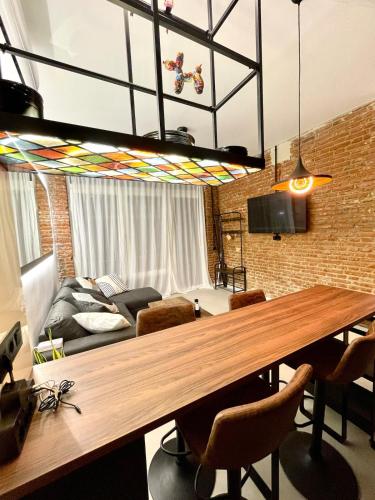 Madrid Rio 8 People 3 Bedrooms 3 Bathrooms 2 Patios Parking