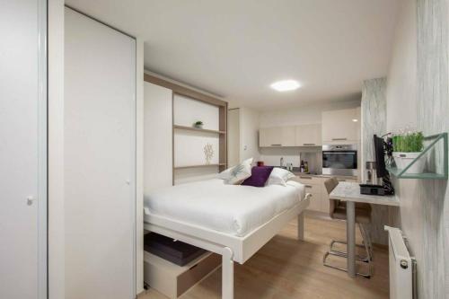 Beautiful and modern studio for 2 near Bastille