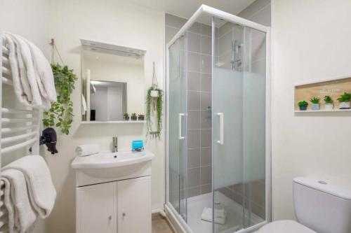 Beautiful and modern studio for 2 near Bastille