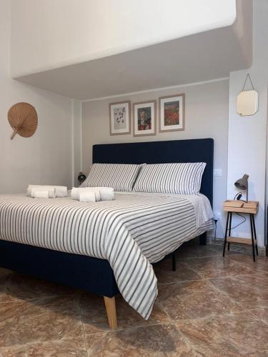 En eller flere senge i et værelse på B&B Casa Dolce Casa Monopoli