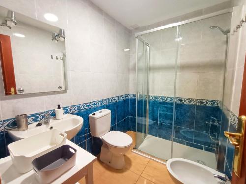 Ένα μπάνιο στο Miramar 11