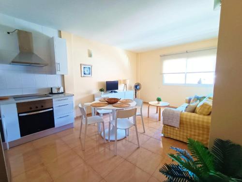 Η κουζίνα ή μικρή κουζίνα στο Miramar 3