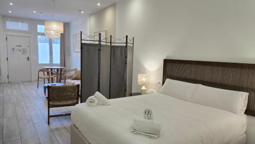 Velarde Suites by Del Parque Flats