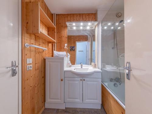 Appartement confortable skis aux pieds à La Daille, animaux admis