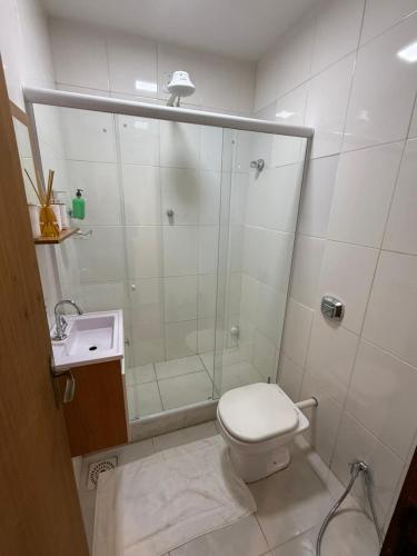 Un baño de Studio lindo e completo no Centro RJ